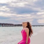 Kritika Sharma Instagram - Aquaholic 💙 Location @velassarumaldives Pristine beaches and beautiful sunsets ! Outfit @urbanic_in 📸 @mesmerizingmaldivesphoto Travel partner @osmoholidays VELASSARU MALDIVES