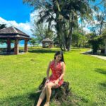 Kritika Sharma Instagram - If you wish to stay close to nature @frangipanilangkawi is the right choice to stay in langkawi ! They grow their own veggies , they have different kinds of animals / birds !Everything is recyclable! It has a beach front view too ! Thank you for an amazing and comfortable hospitality! Outfit @ikichic_official Styled by @the_neerajpandey #travel #malaysia #langkawi #resort #indiangirl Langkawi Island