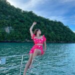 Kritika Sharma Instagram - Sunset cruise by @mantablucruises ! Outfit @luluandskyofficial #travel #malaysia #langkawi #trip #cruise Langkawi Island