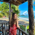 Kritika Sharma Instagram - If you wish to stay close to nature @frangipanilangkawi is the right choice to stay in langkawi ! They grow their own veggies , they have different kinds of animals / birds !Everything is recyclable! It has a beach front view too ! Thank you for an amazing and comfortable hospitality! Outfit @ikichic_official Styled by @the_neerajpandey #travel #malaysia #langkawi #resort #indiangirl Langkawi Island