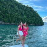 Kritika Sharma Instagram - Sunset cruise by @mantablucruises ! Outfit @luluandskyofficial #travel #malaysia #langkawi #trip #cruise Langkawi Island