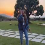 Krystle D'Souza Instagram - Just Missing This Sunset 💛🌅 The Lalit Srinagar