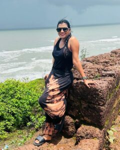 Lahari Shari Instagram - As I stood atop the ancient walls of Chapora Fort, the salty sea breeze whipping through my hair, I couldn't help but feel a sense of awe. This historic landmark has seen centuries come and go, but it still stands tall and proud, a testament to the enduring power of human ingenuity. From here, I can see all of Goa spread out before me, a tapestry of colors and cultures, a place where magic and mystery seem to dance on every street corner. Oh, how I wish I could stay here forever, lost in the wonder of it all… 

#ChaporaFort #Goa #History #Magic #Drama #Forever #DramaticViews #ConquerYourFears #GoaVibes #GoaLove