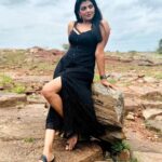 Lahari Shari Instagram - Conquering new heights and unleashing my inner strength. Standing tall and slaying every challenge that comes my way. ✨🖤💃 #Fearless #Powerful #Unstoppable #PosingLikeAPro #StandingTall #RockingThePose #RockOn Designer and Stylist : @adamohyd Gandikota Adventure Trip