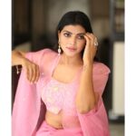 Lahari Shari Instagram - Strike a pose and soak in the beauty of life! 📸✨ Embracing all the greatness life has to offer. 💖 Stylist : @adamohyd Attire : @ohanahyd Photographer : @ganeshpeddireddy #LifeIsBeautiful #FeelingBlessed #PositivityOverload #LivingMyBestLife #PosingGoals #FeelingGreat #LifeIsBeautiful #StayPositive Hyderabad