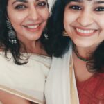 Leona Lishoy Instagram - Biggest birthday squeeze to my sister @tanya_gijy ♥️🤗. Wishing you a life filled with art, kindness and irreplaceable joy :) #mychedathiwhocallsmechechi