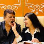 Madalsa Sharma Instagram - Mom’s Birthday❤️❤️❤️❤️ . . . . #family #us #birthdaygirl #love