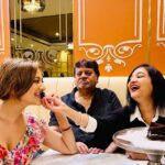 Madalsa Sharma Instagram - Mom’s Birthday❤️❤️❤️❤️ . . . . #family #us #birthdaygirl #love