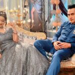 Madalsa Sharma Instagram - Happy Birthday to an amazing co-star and a wonderful human being! 🍰💕🤗✨ @sudanshu_pandey #vanya #happybirthday #sudhanshupandey #madalsasharma #vanraj #kavya