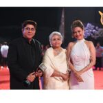 Madalsa Sharma Instagram - Today is a very special day as “Anupama” reaches the 1000 episode milestone. Words can’t express how grateful and happy I am to be a part of this show. All my gratitude goes to the captain of our ship @rajan.shahi.543 sir and @deepa.shahi.1428 aunty ji. This wouldn’t have been possible without your love, guidance and support. Once again I feel immensely blessed to be a part of this show and today’s historic milestone which we all have achieved together. ❤️❤️❤️❤️ Thu Thu Thu 😇😇 @directorskutproduction #1000episodes #anupamaa #shahiproductionspvtltd #teamanupama #rajanshahi #deepashahi