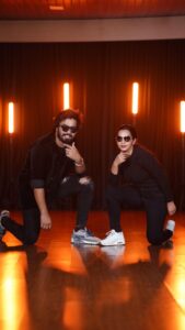 Malavika Krishnadas Instagram - Wait for the Punjabi Drop 🤪🥳🔥 w/ 
@malavika_krishnadass 
Vc:- @cloudsbyvibin 🔥
DC: @abishek_udayakumar_ @malavika_krishnadass