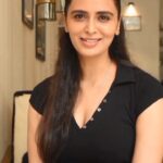 Meenakshi Dixit Instagram - Repost @eliteshowbiz 😊