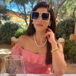 Mehrene Kaur Pirzada Instagram - Being a Princess is what I do best 👸 Outfit @houseofheather.co.in Gigi
