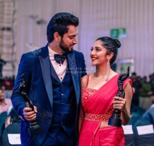 Milana Nagaraj Instagram - Big big thanks for all the love showered on us for #LoveMocktail❤️ #krissmi 
And this black lady surely motivates us to do better and better! 
#Filmfare2022 
Styling: @tejukranthi 
Outfit: @shlokasudhakarofficial 
@uniqa.co.in 
MUA: @makeup_sachin