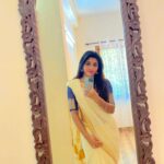 Mirna Menon Instagram -