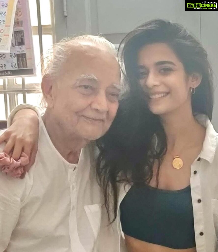 Mithila Palkar Instagram - To the men who made me and raised me - Happy Father’s Day! ♥️