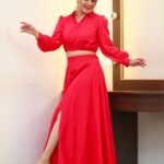 Miya George Instagram - Some days are yours.. just flaunt it 💃 Styling @sabarinathk_ Mua @femy_antony__ jewelry @adorebypriyanka 📸 @pranavraaaj