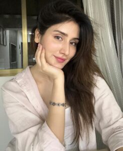 Monica Sharma Instagram - In the world full of casual, here’s one demi💅🫀❤️👒🐰🖤💘💕👀
.
.
.
.
.
.
.
.
#instagood #instalike #explore
