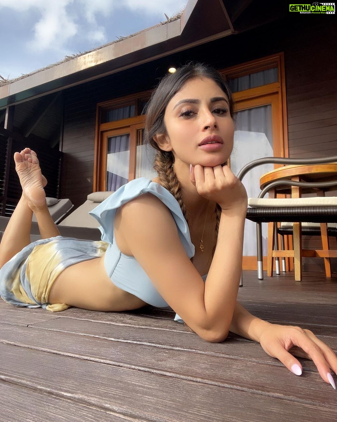 1080px x 1350px - Actress Mouni Roy HD Photos and Wallpapers August 2023 - Gethu Cinema