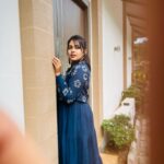 Mridula Vijay Instagram - I’m just checking my camera quality So guys tell me , how’s it ? 😛 Clicked by @dayyana_hameed