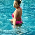 Mugdha Godse Instagram - Goa diaries… missing the sun this time… Always beautiful though… ❤️🤗🌺 Photo credit to the fit n healthy, inspiration to many ❤️ @rahuldevofficial #love #happiness #water #blue #mogra #jasmine Alila Diwa Goa