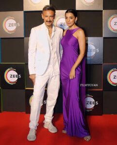 Mugdha Godse Instagram - Thank you… 🙏🏽🙏🏽🙏🏽

@sunil.r.khandare for these clicks @filmygyan 🙏🏽

What a night! Rahul Dev and Mugdha Godse make a stunning appearance at the event, turning heads with their beautiful love story. #filmygyan #RahulDev #MugdhaGodse #event #love
