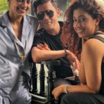 Mugdha Godse Instagram - Fun afternoon with my lovelies @priyam.galav @rajattangriofficial #brunch #sunday #love #happiness #friends #love Foo