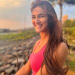 Mukti Mohan Instagram – the सनday energy ☀️