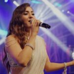 Mukti Mohan Instagram - Shine on ✨ #MohanSistersLive @neetimohan18 @mohanshakti @muktimohan @_smfilms @amit_thosar @dasthewaybaby @sahilmakhaniphotography @_smfilms @mohansisterslive @dasthewaybaby @lagadekavita @tanishaprasad @killachoc_famouscrew @agnihotri_ishita999 @yash.l.amin @lockboi_shubhu @ritickasjalan @rasilaravariamua @amit_thosar @premavshetty @_shraddhabobade_ @jagtap721 #MSL