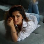 Nidhi Shah Instagram - He said, “you are beautiful” I told him “Beautiful” Is a lazy and lousy way to describe me. 🌸 . . . . 📸 - @theguywithacanon
