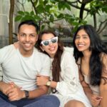 Nidhi Shah Instagram - You can take a girl out of mumbai but you cannot take mumbai out of a girl 🥹 monsoons and vada pao 🤤 swear by them Alibaug - 7.7.2023 ❤️ Alibag Beach