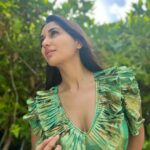 Nikita Dutta Instagram - A reminder to eat your daily greens 😬💚 . . . . . . Outfit by @printsbyradhika styled by @jaferalimunshi assisted by @ankitha_chauhan @sr_styleco . 📍: @hideawaybeachmaldives @signaturecollectionmaldives @lilytoursmaldives