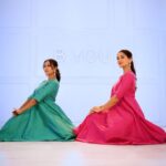 Nikita Dutta Instagram - Kaahe khafa aise 🎶🩷💚🤍🎶 . . . . #anasuchowdhurychoreography #dancereels #classicaldance #kathak 📍@byou.in