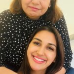 Nikita Dutta Instagram - Hey best friend, thank you for also being my mother. You are amazing at it 🫡🫶 Also how can I unsubscribe to the chittar I am scared I may still get 👋😬🫢 . . . #MothersDay
