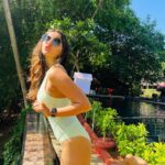 Nikita Dutta Instagram - Going to pretend the weekend is going to be this chill 🕶️ ☀️ ✌️ Happy friyay! 👻 . . Wearing @angelcroshet_swimwear