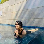 Nikita Dutta Instagram - Soak-stretch-dip-repeat. ☀️🖤 . . . Wearing: @angelcroshet_swimwear