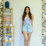 Nikita Dutta Instagram - It's finally ready! I loved transforming my new home one wallpaper at a time with @fedorawallpapers 🖼️ These designs are now the backdrop to my daily adventures💪🏽🫶🏽 #fedorawallpapers #wallpapers #interiordesigns #interiors #interiordesign #interiorstyling #walldesign #walldecoration #walldesigns 📸 : @ychips