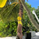 Nikita Dutta Instagram - The no filter island life. 🌼🌸 . . . . Styled by - @jaferalimunshi Assisted by - @ankitha_chauhan @sr_styleco Swimsuit - @Mezzalunafashions 📍: @hideawaybeachmaldives @signaturecollectionmaldives @lilytoursmaldives