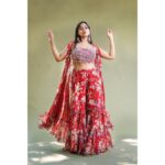 Nivetha Pethuraj Instagram - Outfit @seharrebysahitheereddy Styled by @dilesha_shafa Jwellery @treasureboxoriginals Makeup @tokalasomasekharmakeup Hair @thimmappa180 Photographer @jimmynomula Creative producer @ramugajjala
