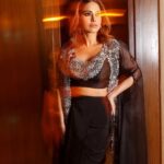 Nushrratt Bharuccha Instagram - To Blur is Human 💥🖤 Outfit : @prishostore Jewellery: @karnikajewelshyd . Style by me: @samidha.wangnoo Style team : @ritika.kishnani @yashtikaasharmaa Make up : @vardannayak Hair by : @ashwini_hairstylist 📸 : @lakshaysachdevaphotography