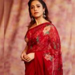 Nushrratt Bharuccha Instagram - 🎈 Saree @awignaofficial Earrings @merojewellery Stylist @nidhijeswani Makeup @makeupbyshefali.s Hair @ashwini_hairstylist Photographer @venurasuri