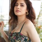 Nushrratt Bharuccha Instagram - Rains!! Makes my Dil go Ummm.. Umm.. Umm.. 🥰🥰 Dress @shopverb Jewelry @tsaraofficial Stylist @nidhijeswani Makeup @makeupbyshefali.s Hair @ashwini_hairstylist Photographer @venurasuri