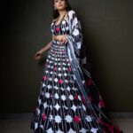 Nushrratt Bharuccha Instagram - From My Camera Roll to Yours 💞 𝙾𝚞𝚝𝚏𝚒𝚝: @manishmalhotra05 @manishmalhotraworld @chandniprakash 𝙹𝚎𝚠𝚎𝚕𝚛𝚢: @sunitaguptajewellery @tikamdasmotiramjewellers @ascend.rohank 𝚂𝚝𝚢𝚕𝚎𝚍 𝚋𝚢 : @samidha.wangnoo 𝚂𝚝𝚢𝚕𝚎 𝚒𝚗𝚝𝚎𝚛𝚗: @nidhisawantt 𝙷𝚊𝚒𝚛 : @kajal._komal 📸: @palashsverma