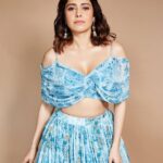 Nushrratt Bharuccha Instagram - 🦋🐬 Outfit @label_anushree Jewelry @merojewellery Stylist @nidhijeswani Makeup @makeupbyshefali.s Hair @ashwini_hairstylist Photographer @venurasuri