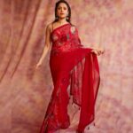 Nushrratt Bharuccha Instagram - 🎈 Saree @awignaofficial Earrings @merojewellery Stylist @nidhijeswani Makeup @makeupbyshefali.s Hair @ashwini_hairstylist Photographer @venurasuri