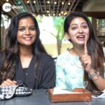 Pallavi Gowda Instagram - Manohari & Arundhathi ఎంత Exciting గా ఉన్నారో చూశారు కదా...మరి మీ Excitement ని కామెంట్స్ లో చెప్పండి👇👇 ఈరోజే ప్రారంభం 😍😍 ‘నిండు నూరేళ్ళ సావాసం’ సరికొత్త ధారావాహిక ఈ రోజే ప్రారంభం సోమ - శని రా|| 7.00 గం|| లకు మన జీ తెలుగులో.. ✨ #NinduNoorellaSavaasam #ZeeTelugu ఈరోజు నుండి : #RadhammaKuthuru Mon to Sat at 6 PM #ChiranjeeviLakshmiSowbhagyavathi Mon to Sat at 6:30 PM @pallavi_gowda_official @mahishivan9_official
