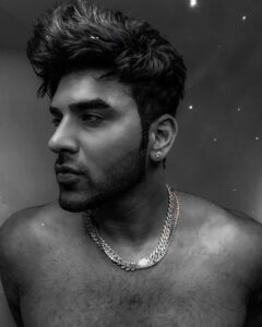 Paras Chhabra Instagram - @dripproject.co 💎

@magniflymedia