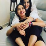 Pavani Reddy Instagram - Wishing you a very happy birthday Meri jaan, my beautiful, young and strong lady. #sister #birthdaygirl # #mylove @roshini9999
