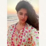 Pia Bajpiee Instagram - 🌊🐚☀️