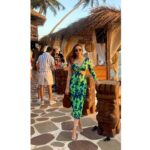 Pooja Salvi Instagram - 💚 . . . . . . . #mayanbeachclub #sundowner #goodvibes